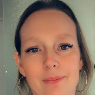 Laetitia Prouteau Laetitia Prouteau