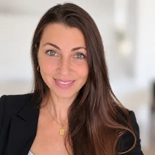 Caroline Senille Caroline Senille
