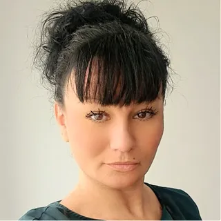 Stéphanie Pruvot Stéphanie Pruvot