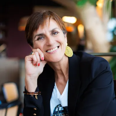 Emmanuelle Houguet