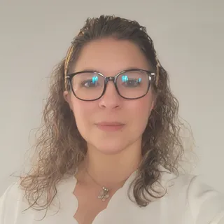 Alexandra Gente Alexandra Gente