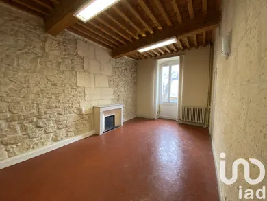 Immeuble à Tarascon (13150)