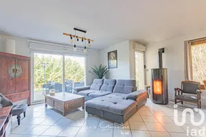 Traditional house at Auffreville-Brasseuil (78930)