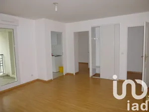 Apartment in Lucé (28110)