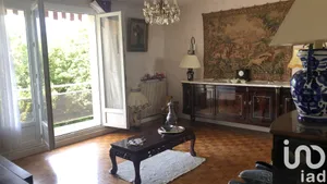 Apartment in La Rochelle (17000)