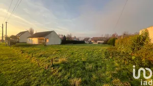 Building plot at Aubepierre-Ozouer-le-Repos (77720)