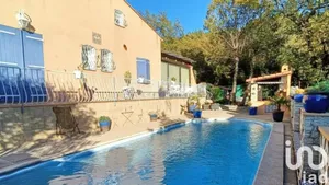 Traditional house in LA VALETTE-DU-VAR (83160)