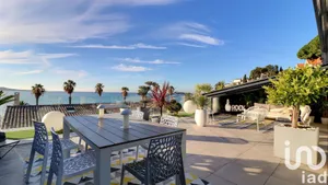 Apartment at Bandol (83150)