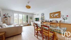 Apartment at MONTIGNY-LE-BRETONNEUX (78180)