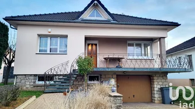 House in Cutry (54720)