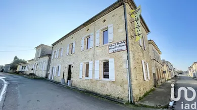 Village house in Saint-Christoly-Médoc (33340)