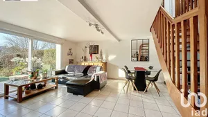 Appartement à AMIENS (80000)