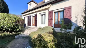 Maison traditionnelle à Crosne (91560)