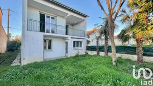 House at LE PASSAGE (47520)
