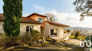 House at Meximieux (01800)