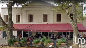 Building at Lunel (34400)