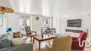 Apartment at PARIS (75009)