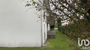 Apartment at Parempuyre (33290)