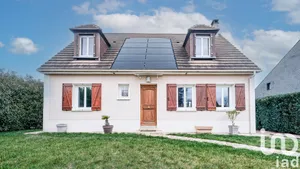 Traditional house at Magny-le-Hongre (77700)