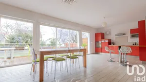 House at Mantes-la-Ville (78711)