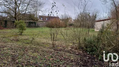 Building plot in Maurecourt (78780)