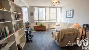 Apartment at Bobigny (93000)