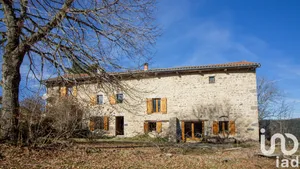 Park home at Fayet-Ronaye (63630)