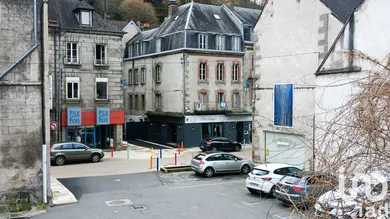 Building at Aubusson (23200)