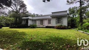 Domaine à Sainte-Marie (97438)