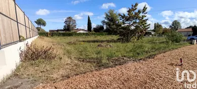 Building plot at La Brède (33650)