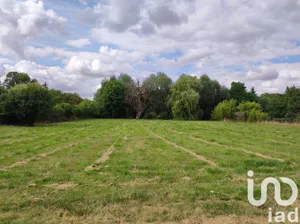 Terrain à bâtir à Rouvres (28260)