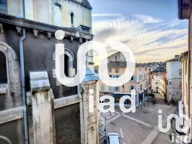 Building at Annonay (07100)