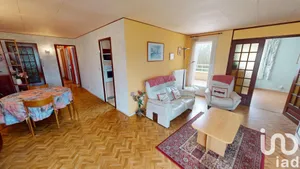 Appartement à NANDY (77176)