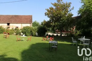 Cottage in CHAMPIGNELLES (89350)