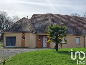 Traditional house at Marçon (72340)