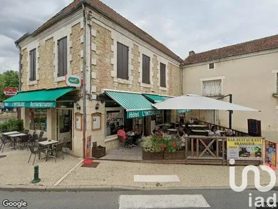 Building at Le Buisson-de-Cadouin (24480)