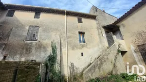 Building at La Crau (83260)