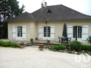 Maison traditionnelle à THENON (24210)