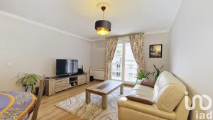 Apartment at L'Haÿ-les-Roses (94240)