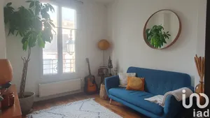 Apartment at Saint-Mandé (94160)