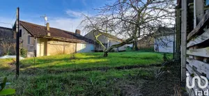 Village house at neuvic sur l isle (24190)