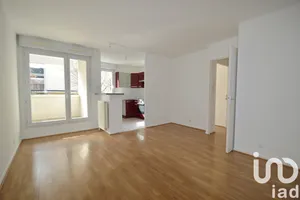 Apartment at Créteil (94000)