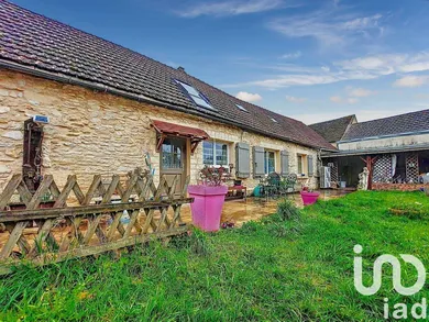 Longere in Courson-les-Carrières (89560)