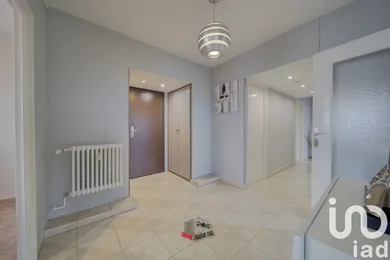 Apartment at Metz (57050) — 8/10