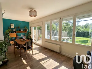 Maison traditionnelle à Bondoufle (91070)