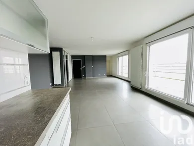 Apartment in REIMS (51100)
