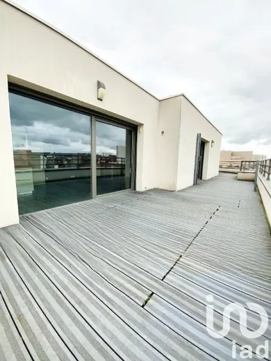 Apartment at REIMS (51100)