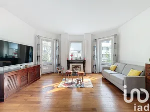 Apartment at CHAVILLE (92370)