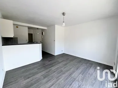 Apartment in Rennes (35000)