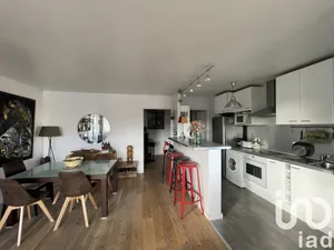 Appartement à LE CHESNAY-ROCQUENCOURT (78150)